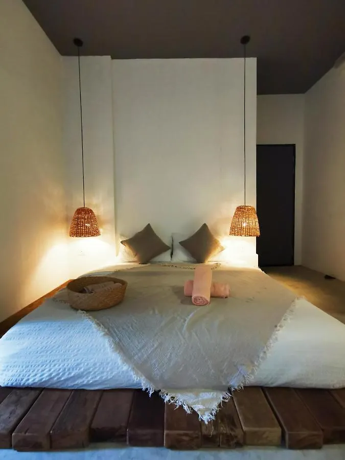 Guest house Jade Suites By Sky Hive George Town
