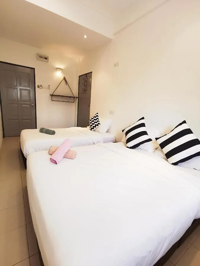 Jade Suites By Sky Hive George Town Guest house